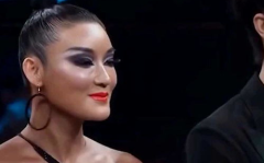 吃瓜明星娱乐八卦,揭秘吃瓜明星背后的娱乐八卦