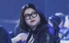 吃瓜娱乐疯子是谁啊,他是谁？为何成为网络红人？