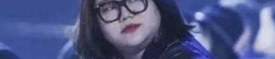 吃瓜娱乐疯子是谁啊,他是谁？为何成为网络红人？